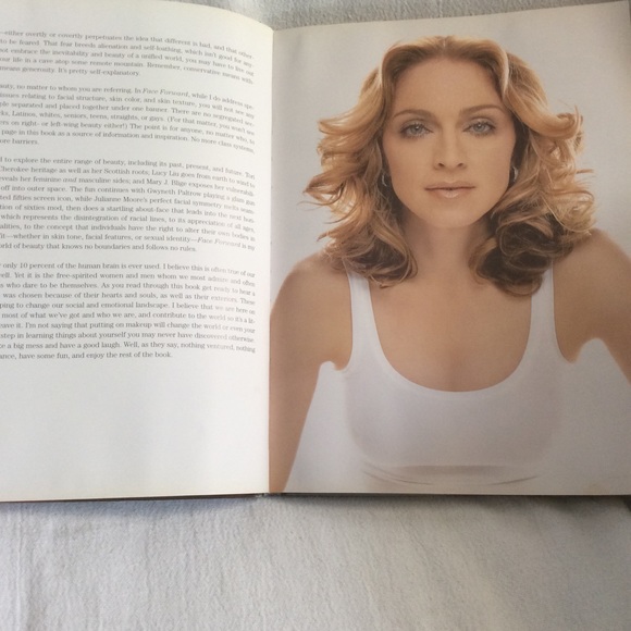 Makeup - Picture 4 of 10